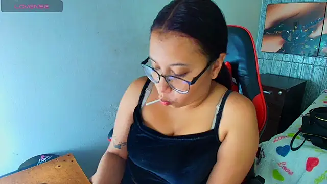 susan mooree online show from March 2026 08:08:02 PM