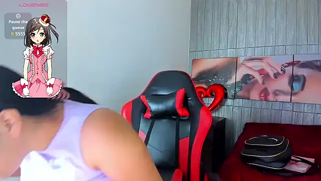 susan mooree online show from April 2026 08:20:02 PM