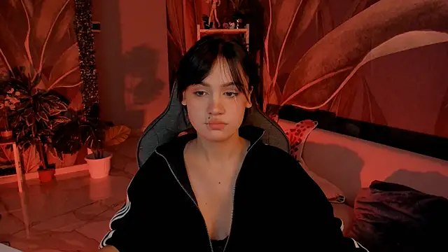 MonicaFarmer online show from November 2025 02:41:01 PM