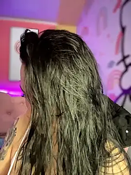 Megaan  More online show from November 2025 01:07:02 AM