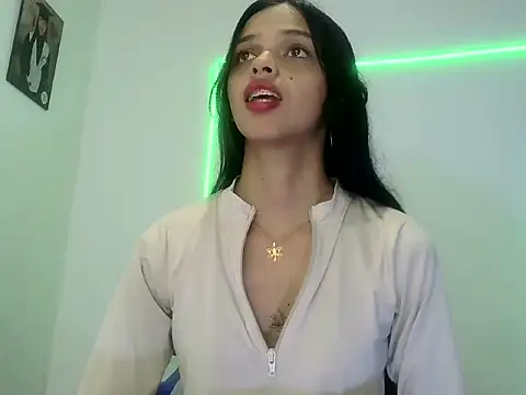 lucy babyy online show from September 2025 03:28:02 PM