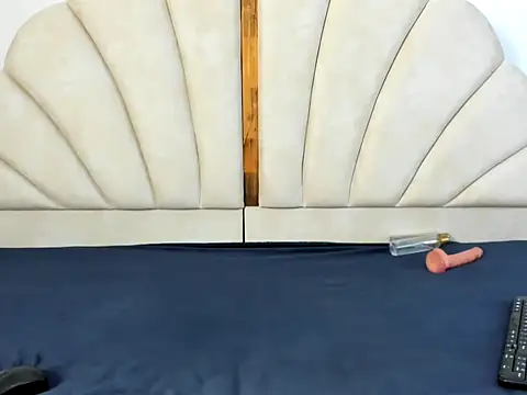 Kimberly TaylorX online show from September 2025 07:49:01 PM