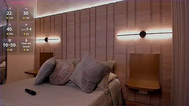 Snapshot of CorinaBrown_ chatting on September 2025 12:40:01 PM CorinaBrown online show from September 2025 12:40:01 PM