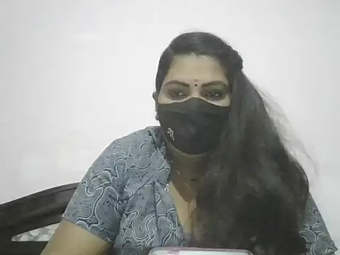 Snapshot of Nisha-telugu chatting on September 2025 06:31:02 PM Nisha-telugu online show from September 2025 06:31:02 PM