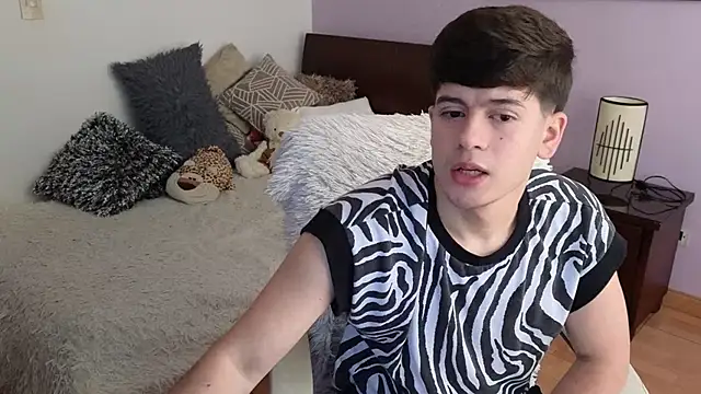 Snapshot of tightncuteass chatting on September 2025 02:07:02 PM tightncuteass online show from September 2025 02:07:02 PM