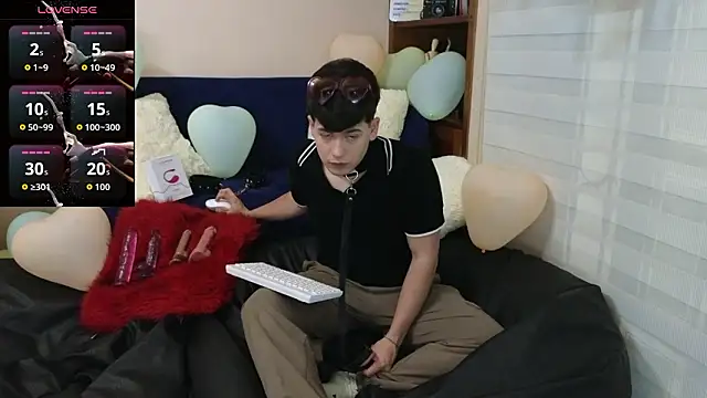 Snapshot of tightncuteass chatting on February 2026 12:18:02 AM tightncuteass online show from February 2026 12:18:02 AM