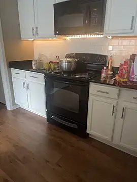 AllesandraLove online show from April 2026 04:57:02 PM