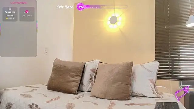 Snapshot of Axel_Moon_S chatting on September 2025 05:03:02 PM Axel Moon S online show from September 2025 05:03:02 PM