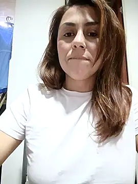 Snapshot of vanessa-titisM chatting on October 2025 01:59:02 AM vanessa-titisM online show from October 2025 01:59:02 AM