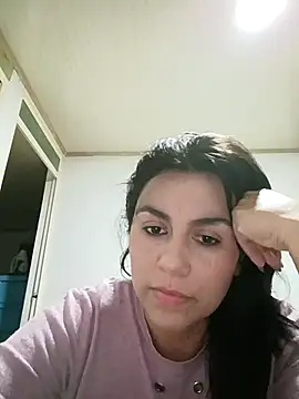 Snapshot of vanessa-titisM chatting on November 2025 02:33:01 AM vanessa-titisM online show from November 2025 02:33:01 AM