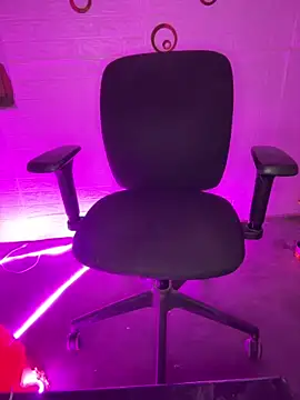 Snapshot of The_Lustful_Desire chatting on October 2025 05:56:02 PM The Lustful Desire online show from October 2025 05:56:02 PM