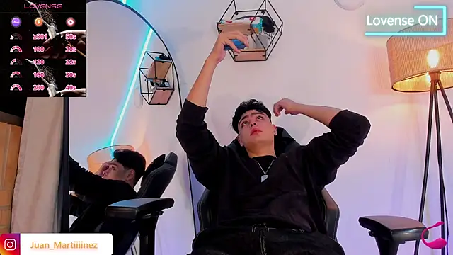 Snapshot of Im_Juaniito chatting on October 2025 04:12:01 AM Im Juaniito online show from October 2025 04:12:01 AM