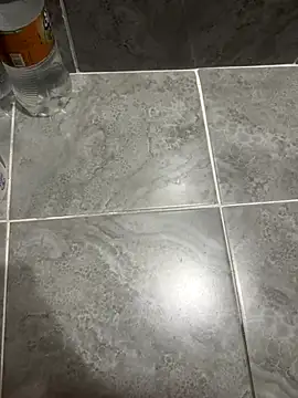 Snapshot of LAZ3R1 chatting on December 2025 11:21:02 PM LAZ3R1 online show from December 2025 11:21:02 PM