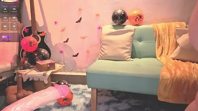 Snapshot of ashlynnlowe_ chatting on October 2025 08:29:02 PM ashlynnlowe  online show from October 2025 08:29:02 PM