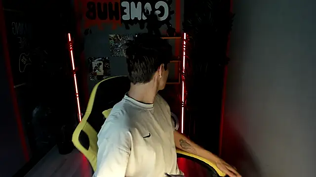 Snapshot of JonnyDarka chatting on September 2025 11:03:01 AM JonnyDarka online show from September 2025 11:03:01 AM