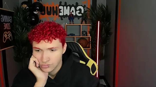 Snapshot of JonnyDarka chatting on November 2025 10:16:01 AM JonnyDarka online show from November 2025 10:16:01 AM