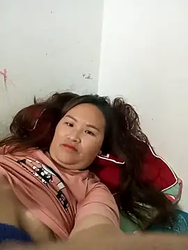 Snapshot of Tamara-a chatting on February 2026 01:53:02 PM Tamara-a online show from February 2026 01:53:02 PM