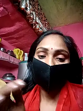 Snapshot of Suman_ji1 chatting on November 2025 03:35:01 PM Suman ji1 online show from November 2025 03:35:01 PM