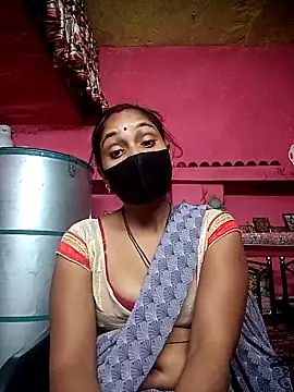 Snapshot of Suman_ji1 chatting on November 2025 11:02:01 AM Suman ji1 online show from November 2025 11:02:01 AM