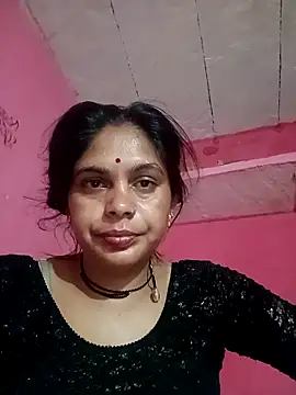 Snapshot of Suman_ji1 chatting on May 2026 11:21:02 PM Suman ji1 online show from May 2026 11:21:02 PM