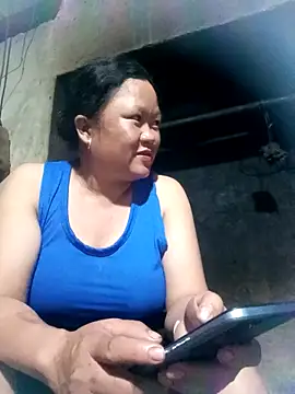 riso-00 online show from October 2025 01:00:02 PM