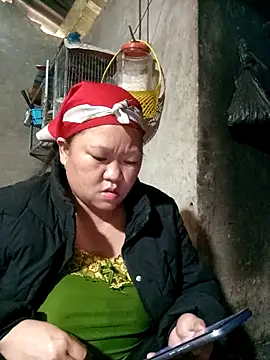 riso-00 online show from January 2026 01:52:02 AM