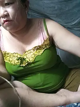 Snapshot of riso-00 chatting on June 2026 02:00:02 PM riso-00 online show from June 2026 02:00:02 PM