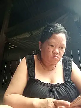 Snapshot of riso-00 chatting on July 2026 04:25:01 AM riso-00 online show from July 2026 04:25:01 AM