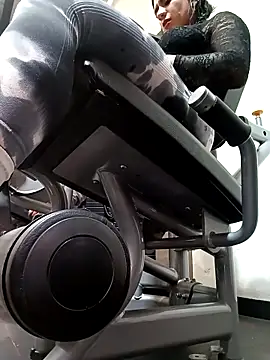 Snapshot of Mishchelle_Zakii chatting on February 2026 09:00:02 PM Mishchelle Zakii online show from February 2026 09:00:02 PM