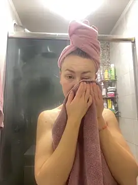 MartaLuna  online show from December 2025 10:35:01 AM