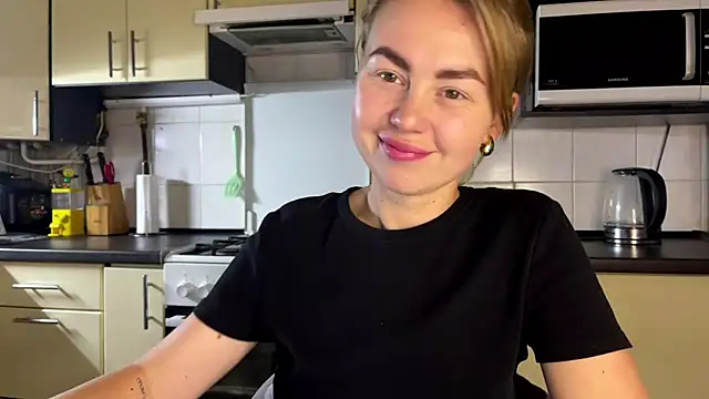 MartaLuna  online show from July 2026 06:34:02 PM