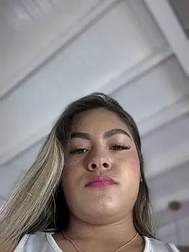 MayaMoanXXX online show from October 2025 01:09:02 PM