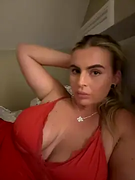Luce-xxx1 online show from October 2025 11:04:02 PM