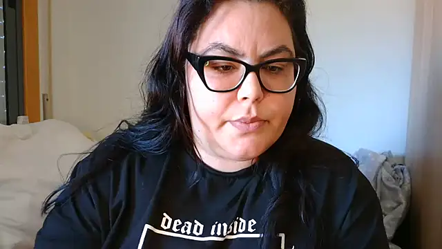 Snapshot of Eli_BBW chatting on September 2025 01:22:01 PM Eli BBW online show from September 2025 01:22:01 PM