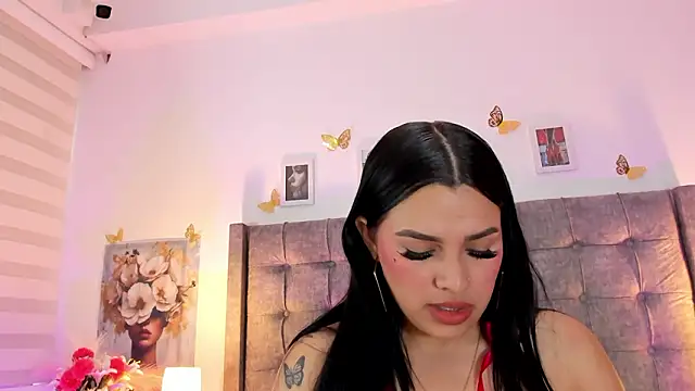 Linda Fosterr online show from February 2026 07:26:01 PM