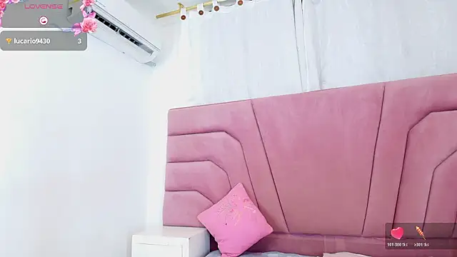 miajhonsonx online show from March 2026 08:14:01 PM