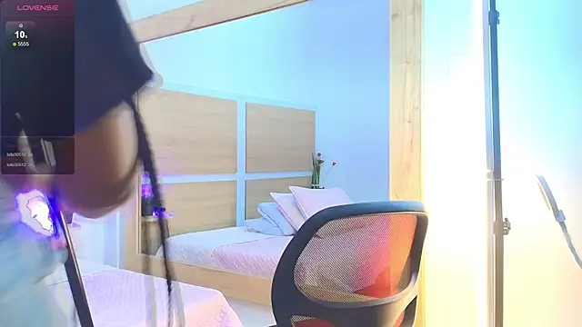 ValeryCortezm online show from November 2025 01:52:01 AM