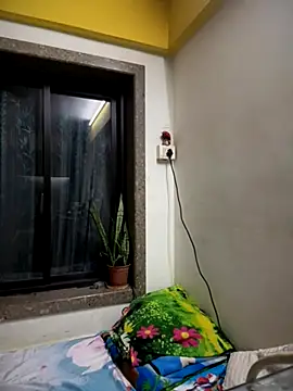 Snapshot of engineerboy14 chatting on October 2025 06:43:01 PM engineerboy14 online show from October 2025 06:43:01 PM