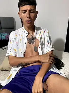 NaytonFreeman online show from September 2025 02:35:01 AM