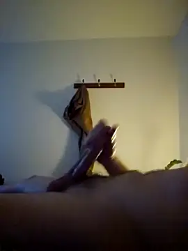 MrWest1887 online show from March 2026 01:33:02 AM