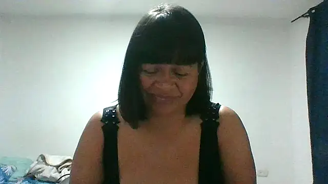 adri89-g online show from February 2026 09:40:01 AM