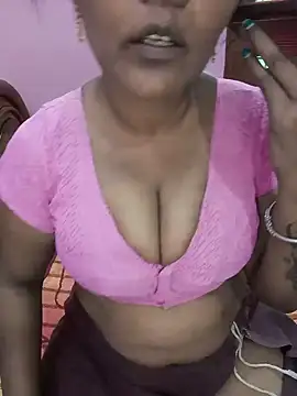 Snapshot of KannadaTamilTeluguBeauty chatting on July 2026 11:39:02 AM KannadaTamilTeluguBeauty online show from July 2026 11:39:02 AM