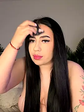 Andrestarr online show from November 2025 05:03:01 PM