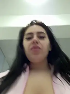 Snapshot of Andrestarr chatting on February 2026 02:48:02 PM Andrestarr online show from February 2026 02:48:02 PM