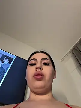 Snapshot of Andrestarr chatting on May 2026 01:21:02 AM Andrestarr online show from May 2026 01:21:02 AM