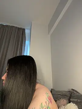 Snapshot of Andrestarr chatting on May 2026 05:09:02 PM Andrestarr online show from May 2026 05:09:02 PM