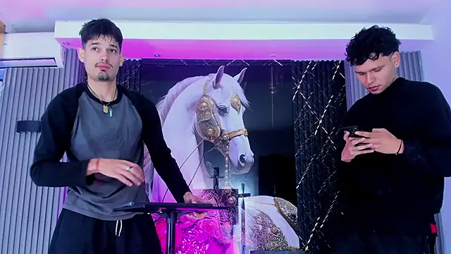 Iam Steven online show from December 2025 11:52:02 AM