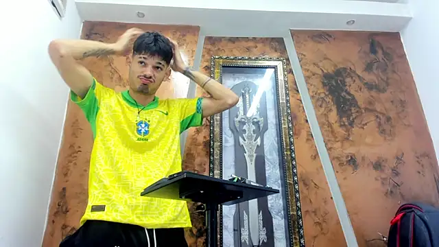 Iam Steven online show from December 2025 05:12:02 AM