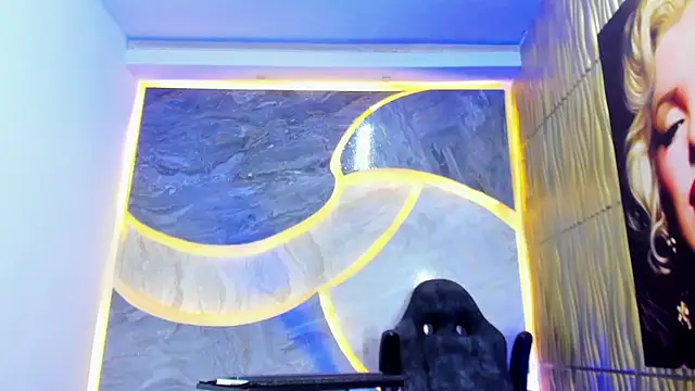 Iam Steven online show from December 2025 04:42:02 AM