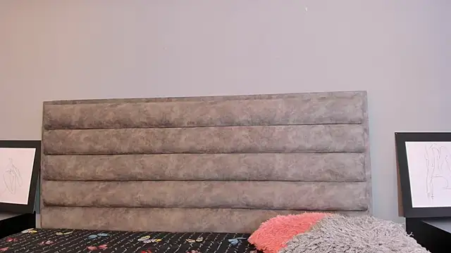 Aliciabloom online show from October 2025 12:36:02 PM